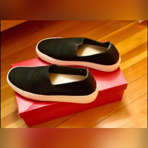 Kelly & Katie slip on memory foam - Picture 2 of 2